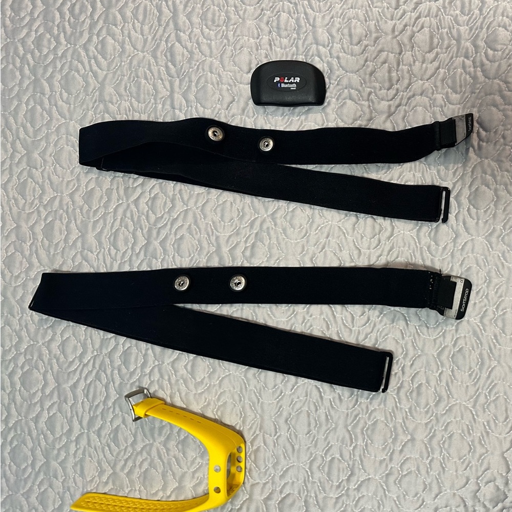 2 Polar Heart Rate Monitor Chest Straps, 1  Bluetooth device and Yellow Band